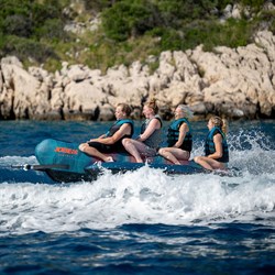 Надувной банан стд Jobe 25 Chaser Towable 4P - фото 53687